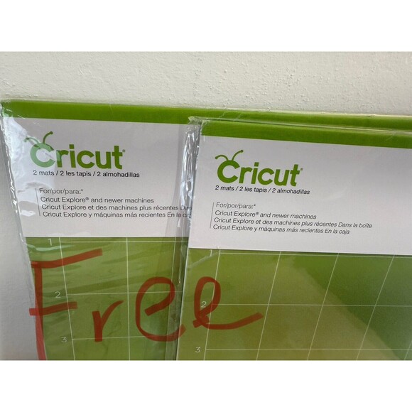 Cricut Personal Electronic Cutter Machine CRV001 - Picture 3 of 17